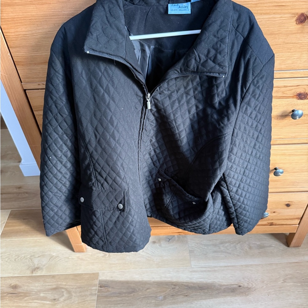 Jane Ashley Black Quilted Jacket
